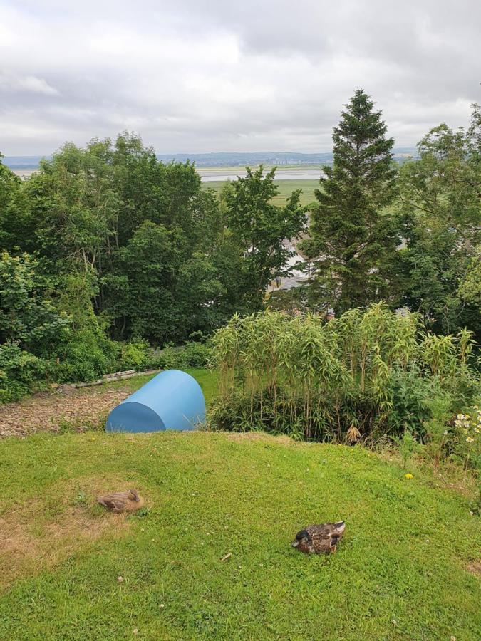 ホテル Gower Pods Penclawdd エクステリア 写真