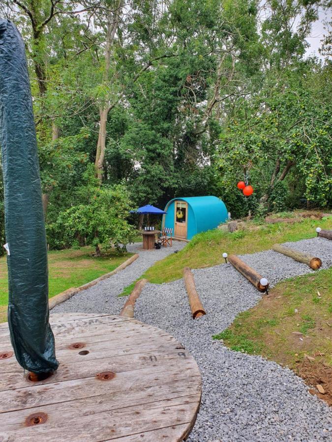 ホテル Gower Pods Penclawdd エクステリア 写真