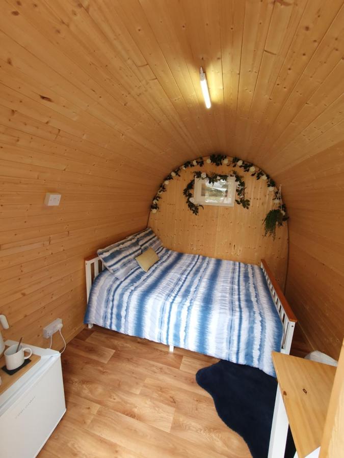 ホテル Gower Pods Penclawdd エクステリア 写真