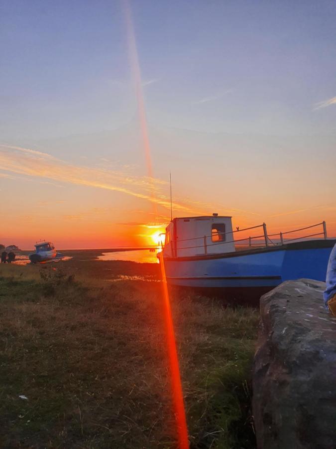 ホテル Gower Pods Penclawdd エクステリア 写真